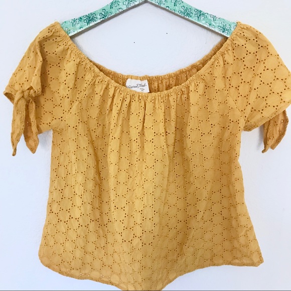 Universal Thread Tops - Target Universal Thread Eyelet Mustard Top